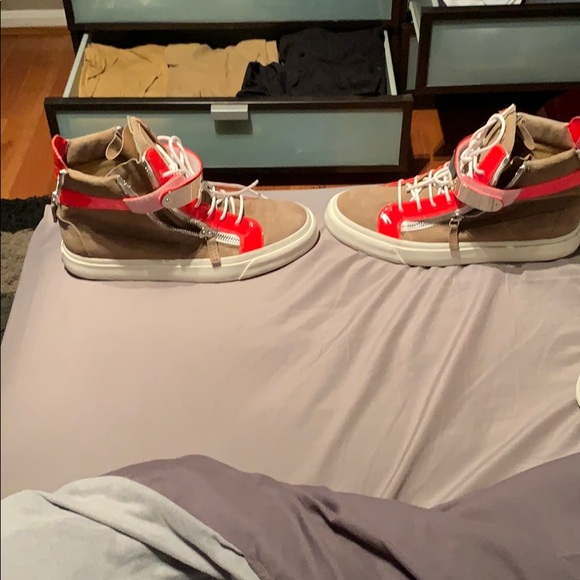 Giuseppe zanotti - Picture 2 of 4